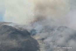 Volcán Momotombo entra en actividad eruptiva tras 110 años de relativa calma