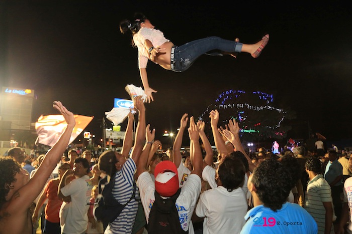 ¡NICARAGUA ESTÁ CON VOS, EVO!