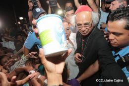 Cardenal Brenes inaugura la celebración de la Purísima con el grito de “¿Quién Causa Tanta Alegría?”