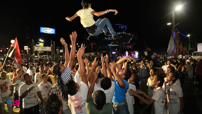 ¡NICARAGUA ESTÁ CON VOS, EVO!