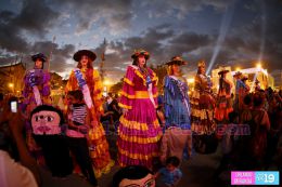 Nicaragüenses desbordados en fe durante tradicional Gritería en León