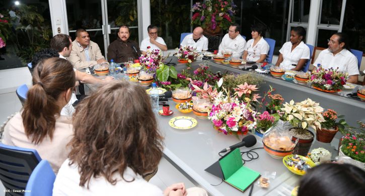 Presidente Daniel sostiene encuentro con Grupo de Consejeros del BID