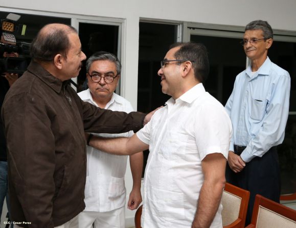 Presidente Daniel sostiene encuentro con Grupo de Consejeros del BID