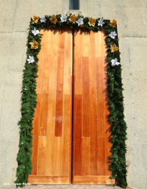 En el inicio del Año de la Misericordia iglesia abre Puerta Santa en Catedral de Managua