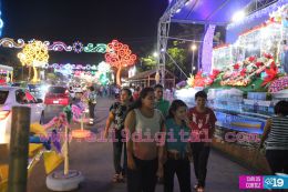 Una tarde en la Avenida de Bolívar a Chávez esperando la llegada del Niño Dios