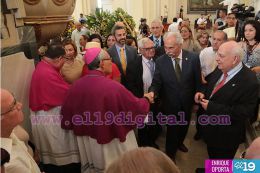 León estuvo de fiesta al celebrar el 149 aniversario natal del poeta Rubén Darío