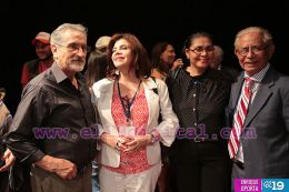 León estuvo de fiesta al celebrar el 149 aniversario natal del poeta Rubén Darío