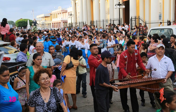 Granadinos festejan a Beata Sor María Romero