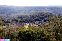 Emprendedores turísticos inauguran tiangue y mirador en la Reserva Miraflor de Estelí