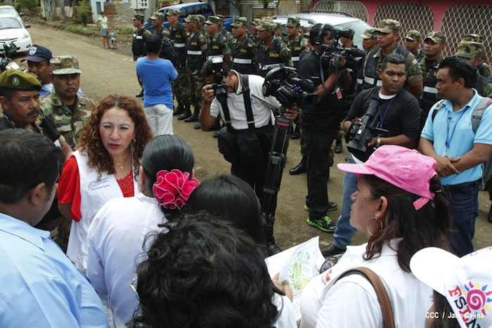 Gobierno y población en lucha frontal contra el dengue