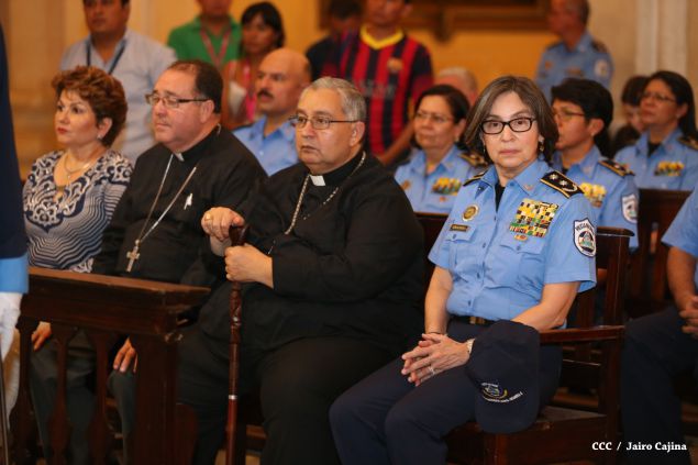 Daniel y Rosario participan en solemne ceremonia del centenario del Inmortal Rubén Darío en León