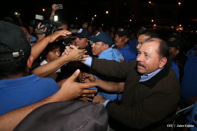 Daniel y Rosario participan en solemne ceremonia del centenario del Inmortal Rubén Darío en León