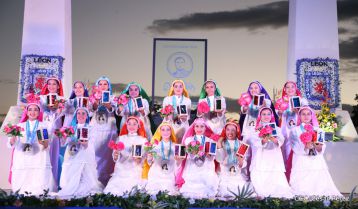 Daniel y Rosario participan en solemne ceremonia del centenario del Inmortal Rubén Darío en León