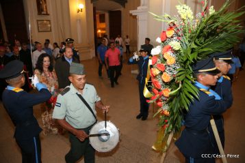 Daniel y Rosario participan en solemne ceremonia del centenario del Inmortal Rubén Darío en León