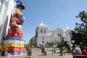 León conmemora con jornada especial centenario del poeta Rubén Darío