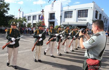 León conmemora con jornada especial centenario del poeta Rubén Darío