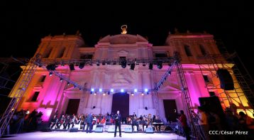 León conmemora con jornada especial centenario del poeta Rubén Darío