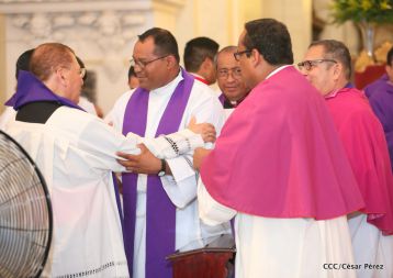 León conmemora con jornada especial centenario del poeta Rubén Darío