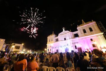 León conmemora con jornada especial centenario del poeta Rubén Darío