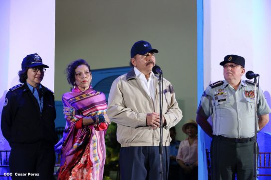 Daniel y Rosario conmemoran el 82 aniversario del tránsito a la inmortalidad del General Sandino