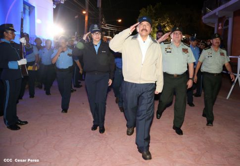 Daniel y Rosario conmemoran el 82 aniversario del tránsito a la inmortalidad del General Sandino