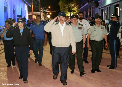 Daniel y Rosario conmemoran el 82 aniversario del tránsito a la inmortalidad del General Sandino