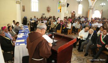 Asamblea Nacional sesiona por el centenario natal de Fray Odorico D'Andrea