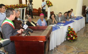 Asamblea Nacional sesiona por el centenario natal de Fray Odorico D'Andrea