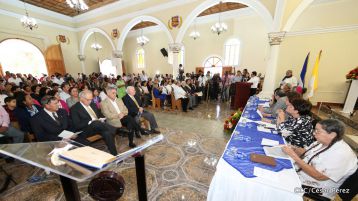Asamblea Nacional sesiona por el centenario natal de Fray Odorico D'Andrea