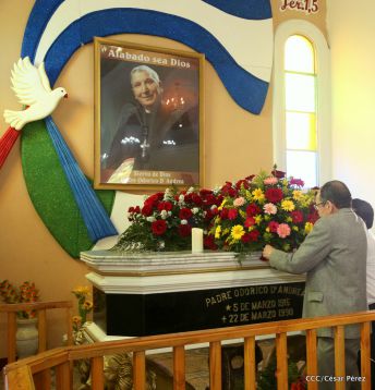 Asamblea Nacional sesiona por el centenario natal de Fray Odorico D'Andrea