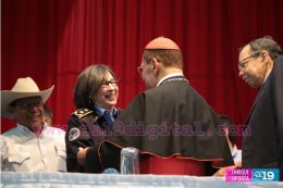 Asamblea Nacional entrega Ley que declara Prócer de la Paz y la Reconciliación a Cardenal Miguel Obando