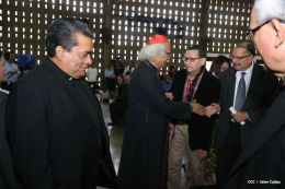 Asamblea Nacional entrega Ley que declara Prócer de la Paz y la Reconciliación a Cardenal Miguel Obando