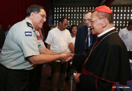 Asamblea Nacional entrega Ley que declara Prócer de la Paz y la Reconciliación a Cardenal Miguel Obando