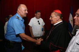 Asamblea Nacional entrega Ley que declara Prócer de la Paz y la Reconciliación a Cardenal Miguel Obando