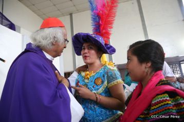 Masaya celebra un año más a San Lázaro con el tradicional desfile de mascotas