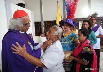 Masaya celebra un año más a San Lázaro con el tradicional desfile de mascotas