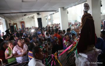 Masaya celebra un año más a San Lázaro con el tradicional desfile de mascotas