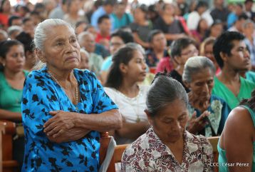 Masaya celebra un año más a San Lázaro con el tradicional desfile de mascotas