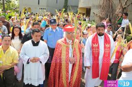 Procesión de Jesús del Triunfo en la Catedral de Managua