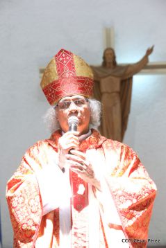 Procesión de Jesús del Triunfo en la Catedral de Managua