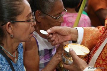 Procesión de Jesús del Triunfo en la Catedral de Managua
