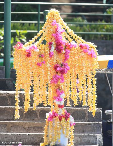 Viacrucis Acuático en el Lago Cocibolca