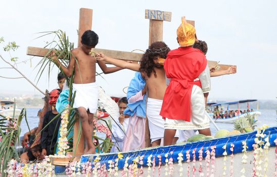 Viacrucis Acuático en el Lago Cocibolca