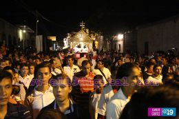 Elaboran Alfombras Pasionarias y realizan tradicional Santo Entierro en León