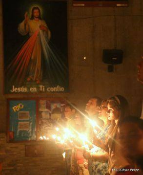 Cardenal Brenes preside Vigilia Pascual
