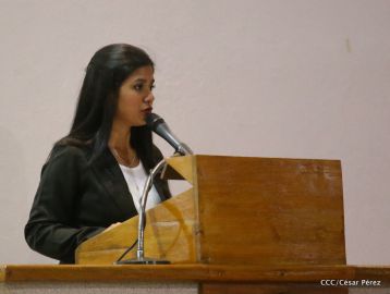 Cardenal Brenes preside Vigilia Pascual