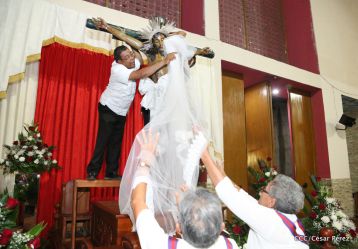 Cardenal Brenes preside Vigilia Pascual