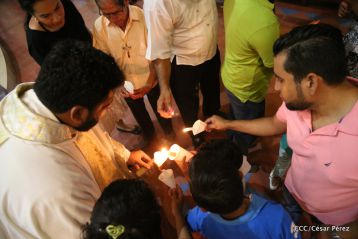 Cardenal Brenes preside Vigilia Pascual