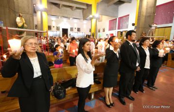 Cardenal Brenes preside Vigilia Pascual