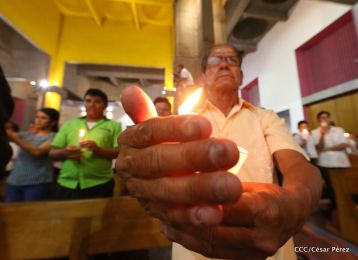 Cardenal Brenes preside Vigilia Pascual
